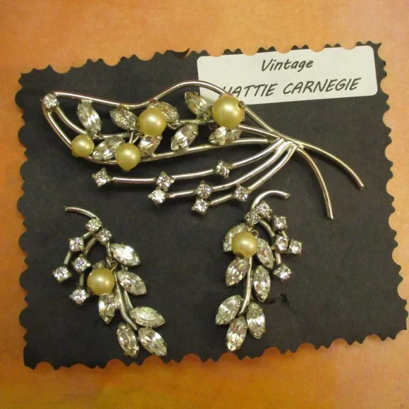 Hattie Carnegie Jewelry Hattie Carnegie Floral Branch Brooch